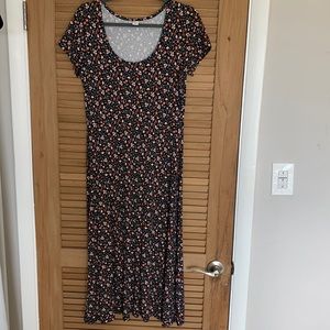 Flowy knit fall floral dress